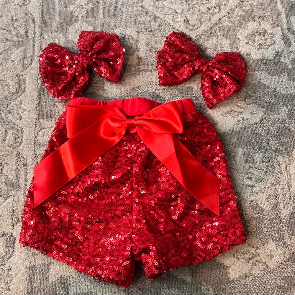 Baby boutique red sparkle shorts with two Bows new